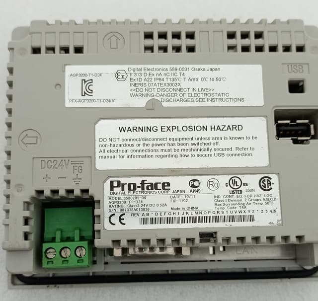 Pro-face AGP3200-T1-D24 Operator Interface Digital Electronics 3580205-04 HMI