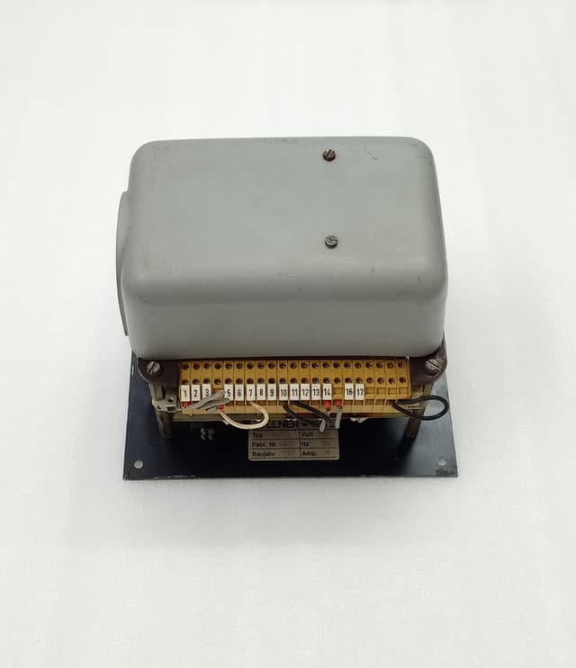 Zöllner 4+S Signal-Automat DHI 05/01/2 AMö/77 Automatic Signal Control | Type 4+S 220v 50Hz 6A