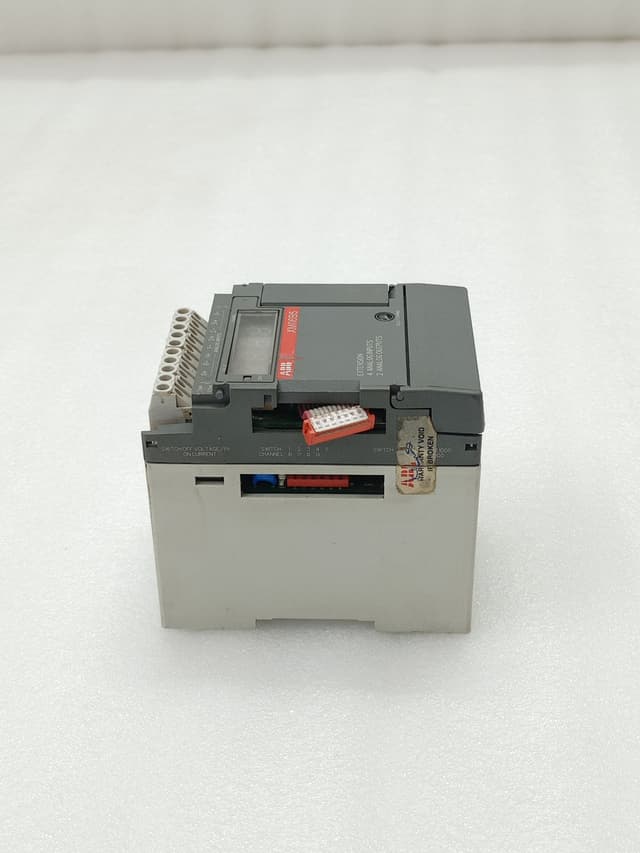 ABB XM06B5 Analog I/O Extension Module XM06B5-K12.0 / 1SBP260103R1001 / Made in France