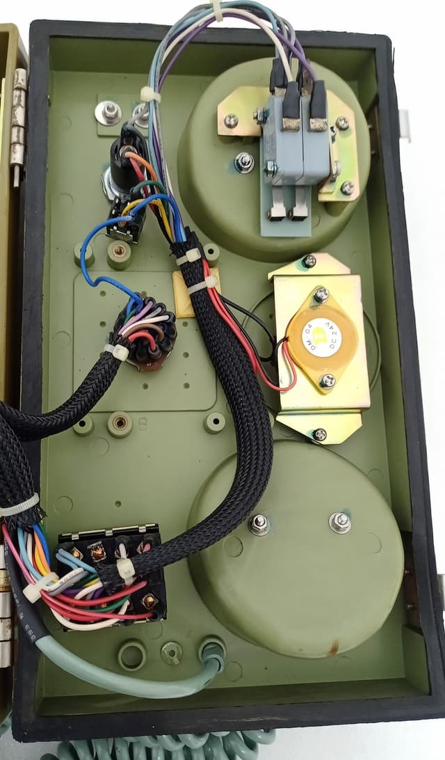MRC LC-614G Marine Interphone Common Battery Telephone w MRC MR-2000 Headset Set