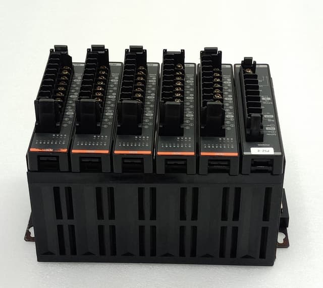 Toshiba Series EX100 Modules with EX10*UBB1 Rack 6 modules - PS2-2 1pc, RO61 5pc