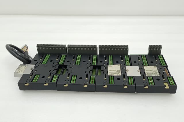 Saia PCD4 Backplane Assembly: PCD4.C100Z05 Ver B + PCD4.C260Z05 Ver A + PCD4.K21