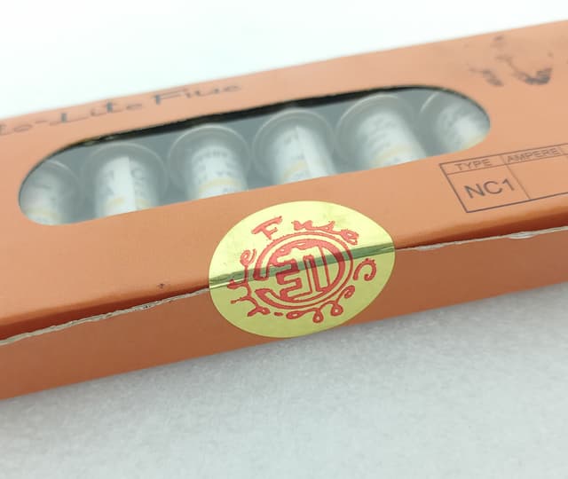 Cello-Lite NC1 Fuse 10A 500VAC 250VDC 20kA Glass Cartridge Fuse Box of 10