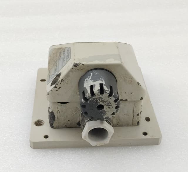 Avaco Gas Detector 20656068 Gas: R22 Range: 0-1000 ppm No: 2380747 Avaco System