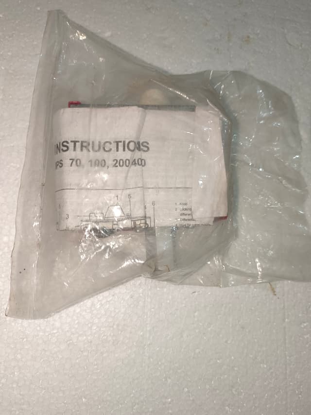 Indfos IPS 100 Industrial Pressure Switch Range 0 – 7 kg/cm2 Diff. 0.6 – 6 kg/cm 2