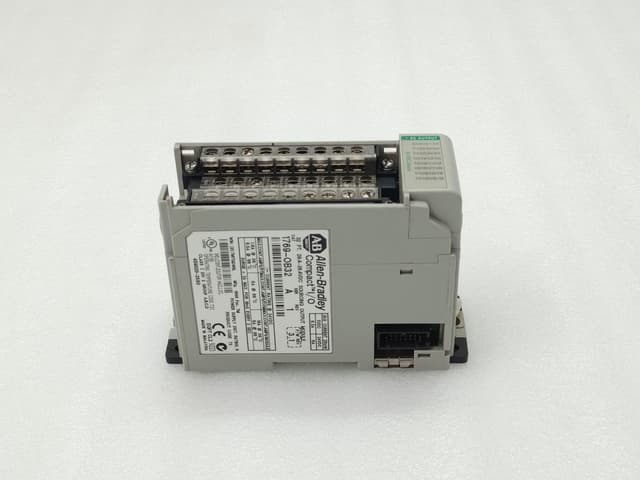 Allen-Bradley Compact™ I/O cat 1769-OB32 ser A rev 1 | 32 point 20.4 - 26.4 VDC | Sourcing Output Module