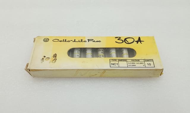 Cello-Lite NC1 Fuse 30A 500VAC 250VDC 20kA Glass Cartridge Fuse Box of 10