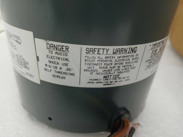 GE 5KCP39NG U724AS Motor 1/3 HP 1035 RPM / 70 C (150 F) Ambient / 5KCP39NGU724AS