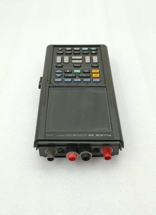 FLUKE 99B Scopemeter Serise II 100 MHz ( FOR PARTS - Body Broken )