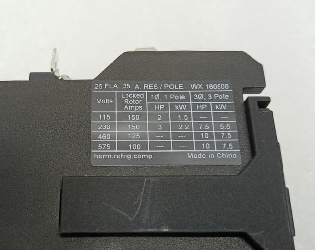 Eaton C25DNY125A Definite Purpose Contactor 25 FLA 3Pole Ser. E1 PN: 87713-108-1