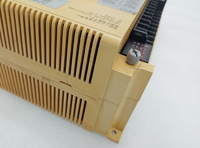 Mitsubishi KOJ2-DR Melsec-K PLC CPU Sequence Controller Module / Nippon Elevator