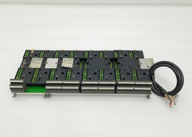 Saia PCD4 Backplane Assembly: PCD4.C100Z05 Ver B + PCD4.C260Z05 Ver A + PCD4.K21