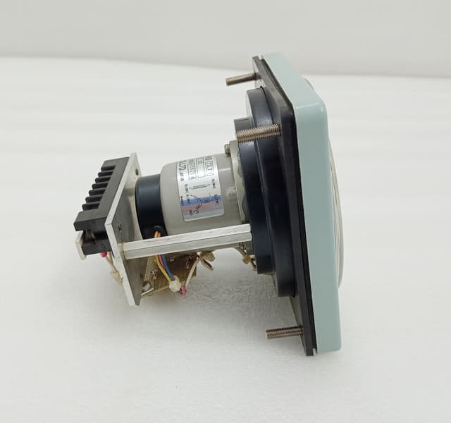 KURAMOTO Rudder Angle Indicator 70-0-70 Port/Starbd w TAMAGAWA TS4E12 Sync Motor KURAMOTO INSTRUMENT Marine Rudder Angle Indicator 70-0-70 Port/Starboard Marine Rudder Angle Indicator (RAI) KURAMOTO INSTRUMENT Marine Rudder Angle Indicator 70-0-70 Port/Starboard NO.876957-3 Vintage Marine Ship Gauge Synchro Dial / Kuramoto Tamagawa Seiki Indicator For sale is a genuine, high-grade Kuramoto Instrument Manufacturing Co., Ltd. Marine Rudder Angle Indicator loop dial face. This Japanese legacy navigation instrument features an expanded 70-0-70 degree scale for both Port (Red) and Starboard (Green) rudder position tracking. TAMAGAWA SEIKI TS4E12 Marine Synchro Rudder Angle Indicator Kuramoto 220V 70-0-70 Kuramoto Marine Rudder Gauge Meter TS4E12 Tamagawa Seiki Synchro Motor