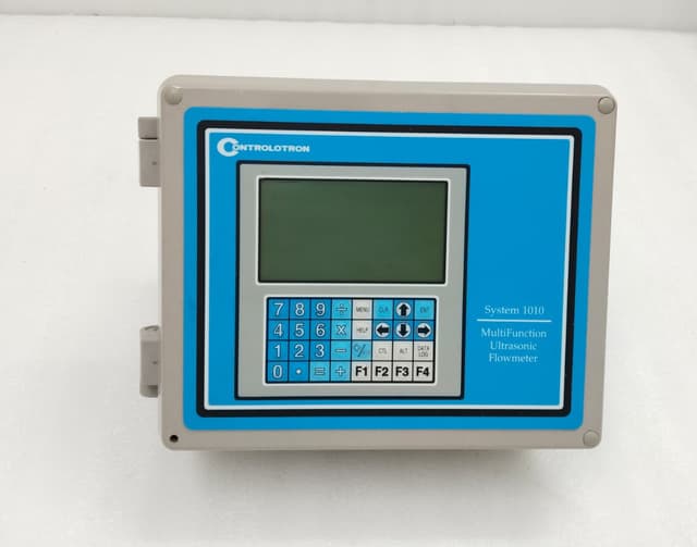 Controlotron Flowmeter Multifunction Ultrasonic System DNR-T2KGZ1-S9/ System 1010