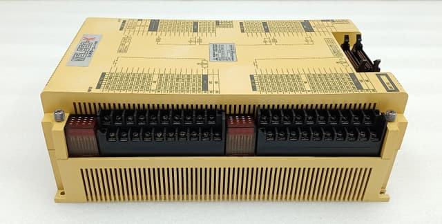 Mitsubishi K0J2-E56DR MELSEC-K series Sequence Controller In24VDC Out100200VAC