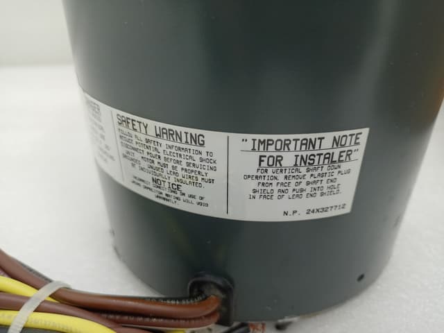 GE 5KCP39NG U724AS Motor 1/3 HP 1035 RPM / 70 C (150 F) Ambient / 5KCP39NGU724AS