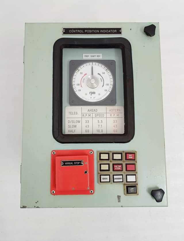 Mitsui Marine Main Engine Control Position Indicator Prop Shaft RPM 120rpm Panel