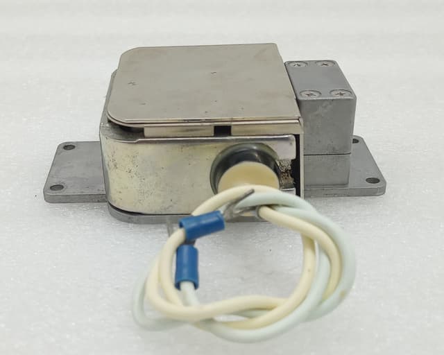 JRC M1458A X-Band Marine Radar Magnetron / JRC M1458A Magnetron, New without Box