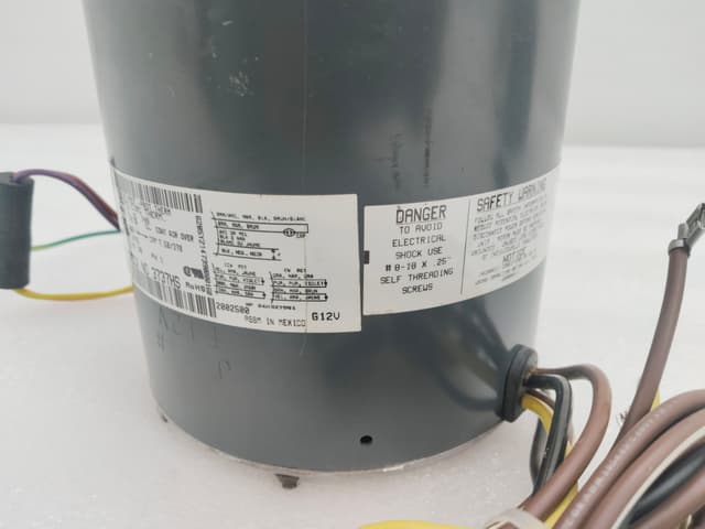 GE 5KCP39NG U724AS Motor 1/3 HP 1035 RPM / 5KCP39NGU724AS / 70 C (150 F) Ambient
