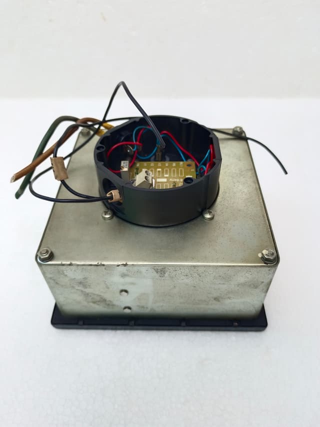 Noris RQ144-014 RPM Indicator 0 – 1000 1 / min UI 0 – 10 V DC