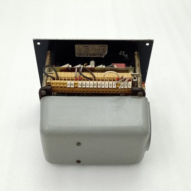 Zöllner 4+S Signal-Automat DHI 05/01/2 AMö/77 Automatic Signal Control | Type 4+S 220v 50Hz 6A