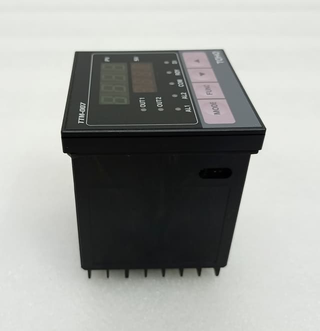 Toho TTM-007 Digital Temperature Controller TTM-007-R-A 100-240VAC 50/60HZ 10VA
