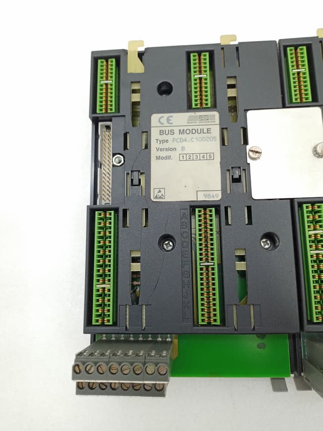 Saia PCD4 Backplane Assembly: PCD4.C100Z05 Ver B + PCD4.C260Z05 Ver A + PCD4.K21