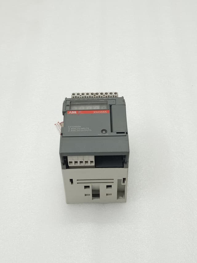 ABB XM06B5 Analog I/O Extension Module XM06B5-K12.0 / 1SBP260103R1001 / Made in France