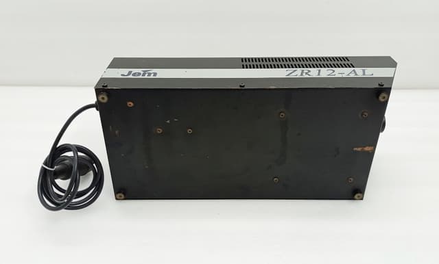 Martin JEM ZR12-AL Professional Fog Machine 220240V 1070W 4.45A Made in UK Used