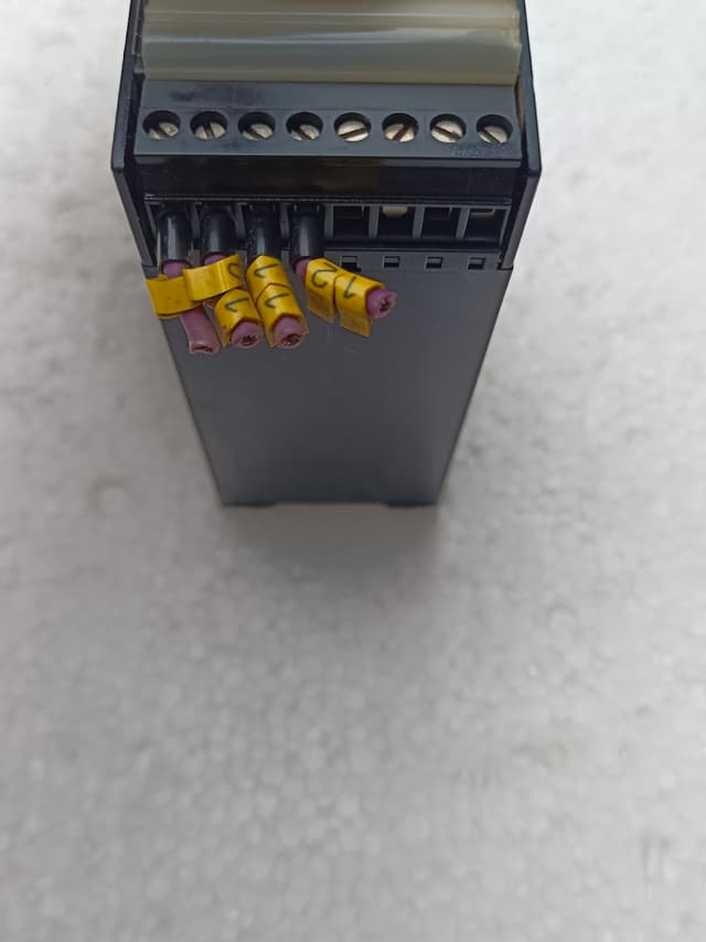 Parker PWD00A-400-19 Electronic Module for Proportional Valves