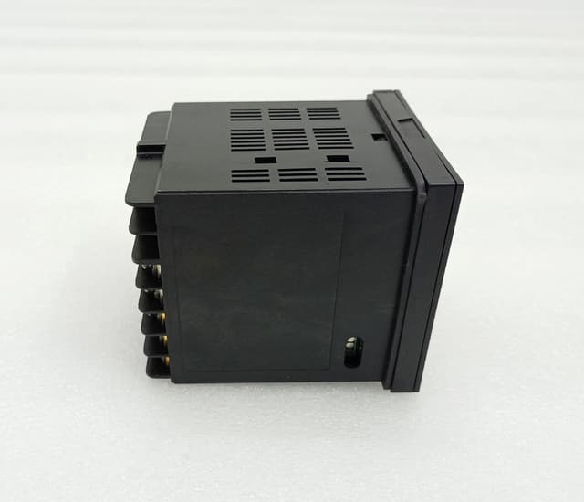 Toho TTM-007 Digital Temperature Controller TTM-007-R-A 100-240VAC 50/60HZ 10VA