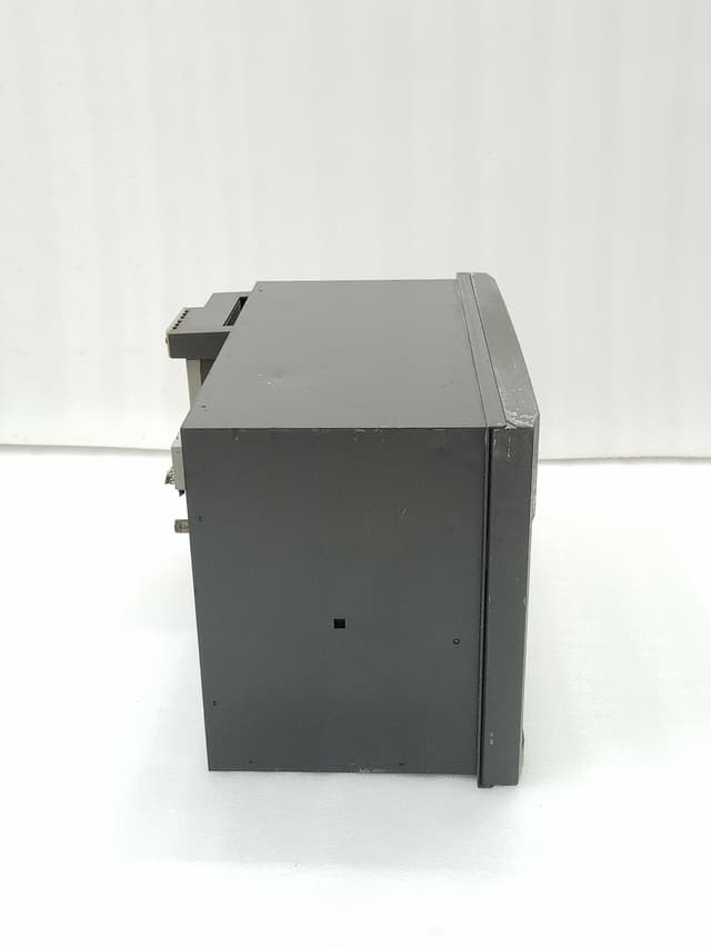 Yokogawa DR240 Hybrid Recorder 100 - 240 VAC 50/60Hz 130VA Max