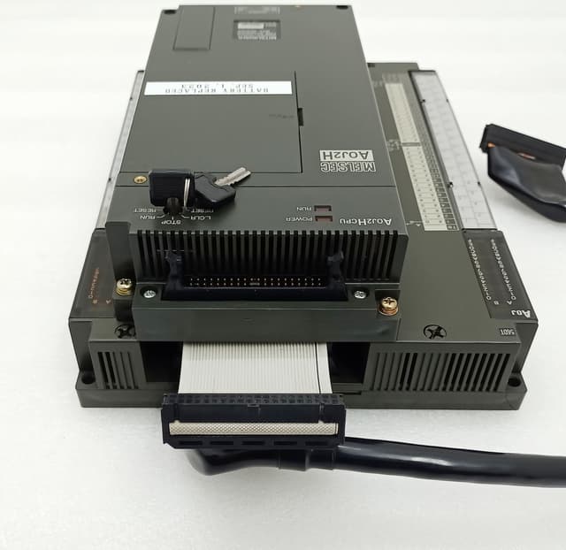 Mitsubishi MELSEC A0J2HCPU PLC CPU Module Max 8K Step w/ A0J2-E56DT I/O Extension Bundle
