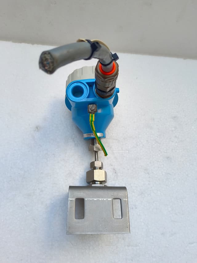 Endress+Hauser TR65 Explosion-proof Pt100 Thermometer | TR65-EAE21T31430 | 32377206