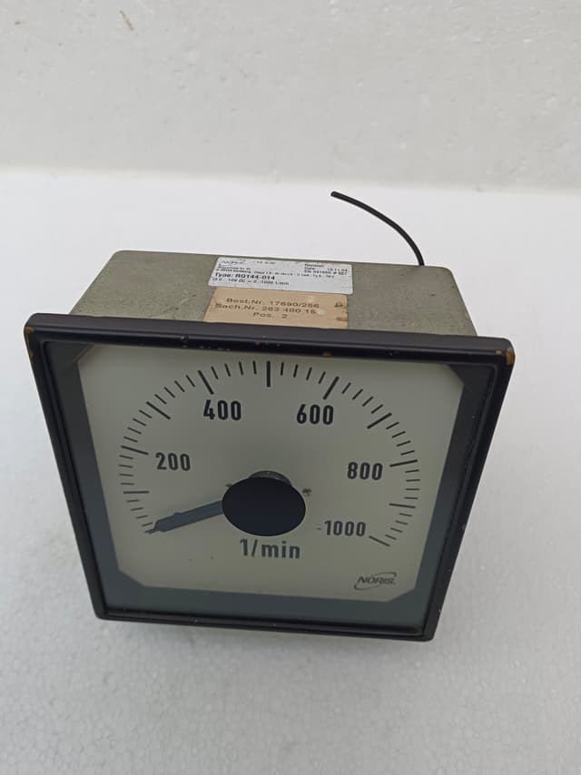 Noris RQ144-014 RPM Indicator 0 – 1000 1 / min UI 0 – 10 V DC