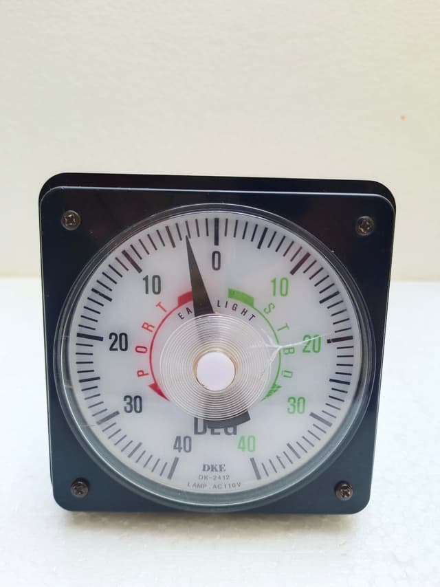 DKE DK-2412 Meter / Lamp . AC 110 V / PORT/STBD 0 to 40