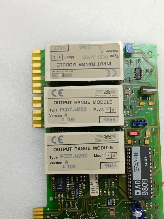 Saia-Burgess PCD4.W100 Analog I/O Module PCB w/ PCD7.W105 Input Module & PCD7.W202 Output Module