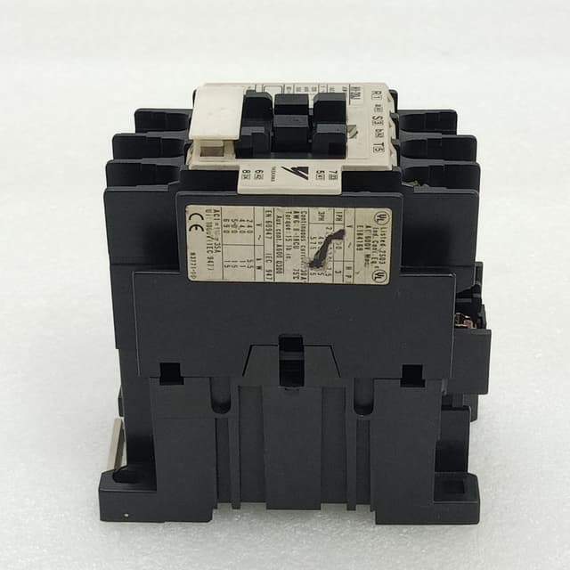 Yaskawa HI-20J Magnetic Contactor JEM 1038 3-Pole 35A 7.5kW Motor Starter 15HP