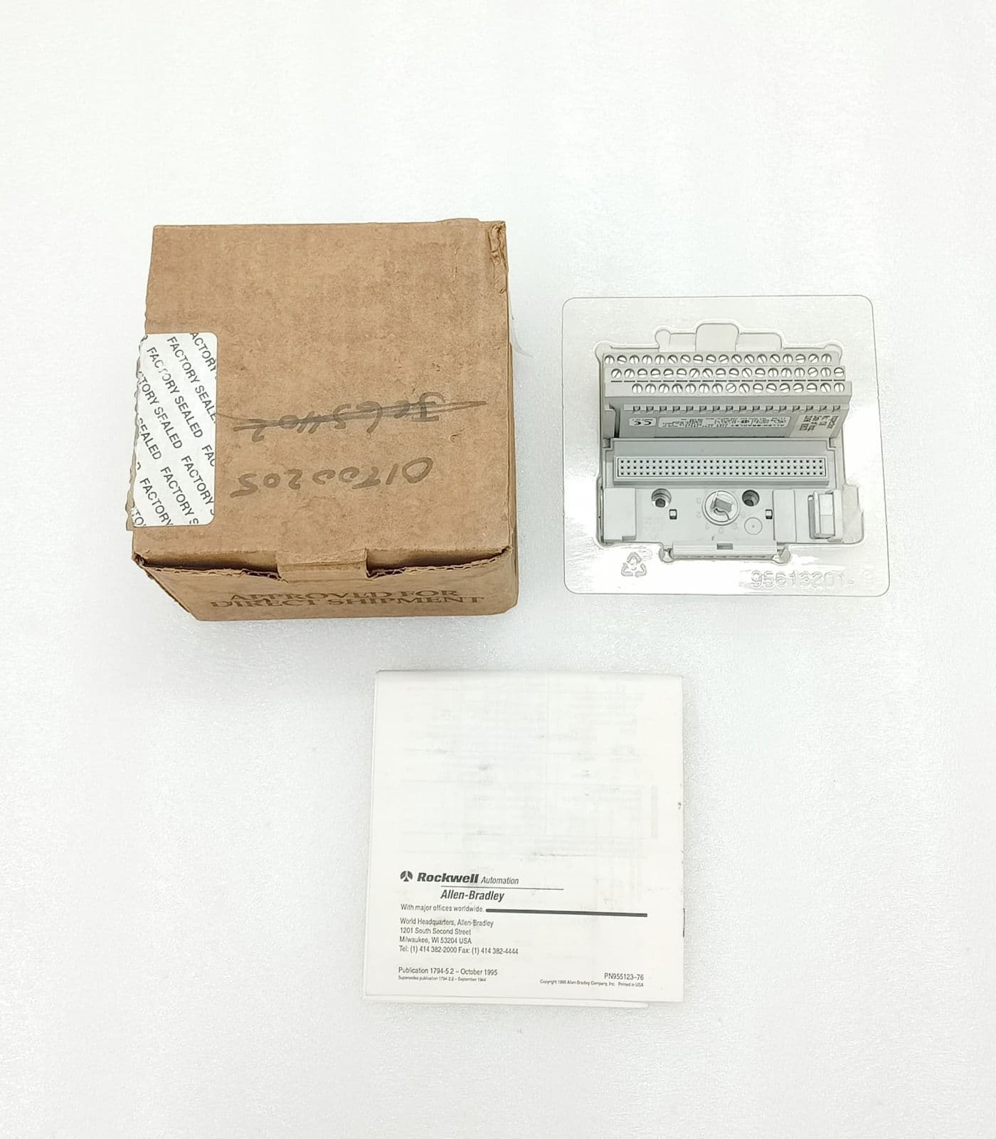 Allen-Bradley 1794-TB3/A Terminal Block, Part Number 96145473 Unit, Base DC I/O F/SCR System, Used With I/O Moules