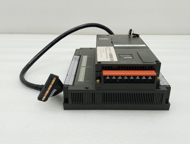 Mitsubishi MELSEC A0J2HCPU PLC CPU Module with A0J2-E56DT I/O Extension Bundle