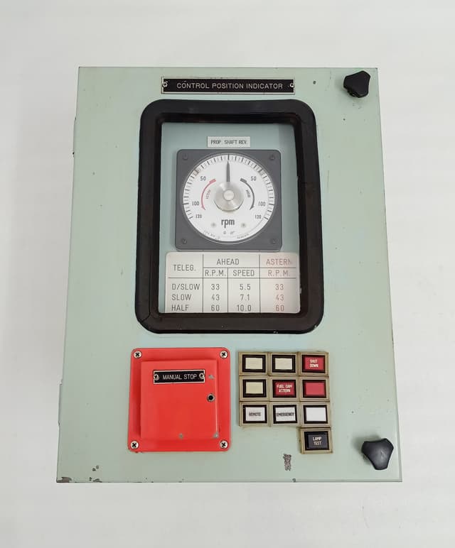 Mitsui Marine Main Engine Control Position Indicator Prop Shaft RPM 120rpm Panel