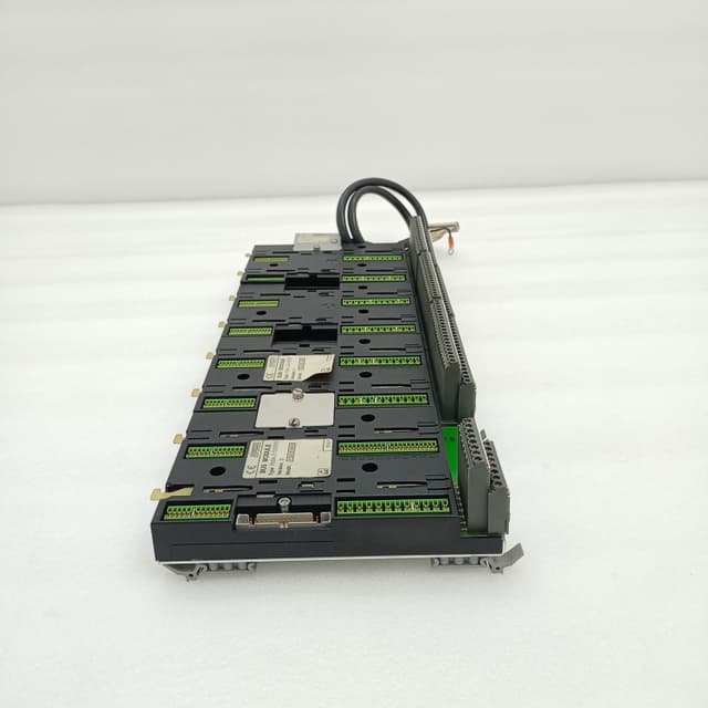 Saia PCD4 Backplane Assembly: PCD4.C100Z05 Ver B + PCD4.C260Z05 Ver A + PCD4.K21