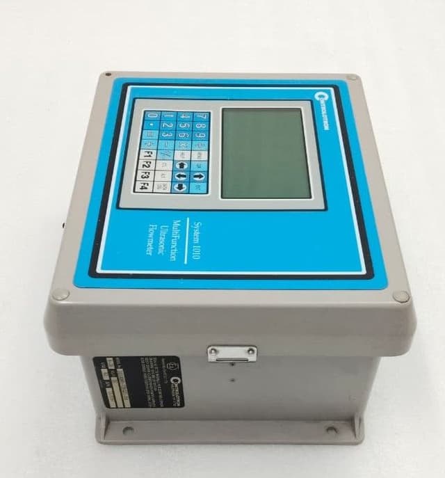 Controlotron Flowmeter Multifunction Ultrasonic System DNR-T2KGZ1-S9/ System 1010