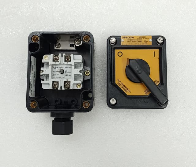 ABB CEAG GHG 231 Control Switch / ABB GHG2386065 / GHG 231 6065 V 0000 / New