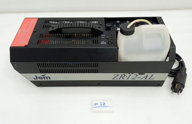 Martin JEM ZR12-AL Professional Fog Machine 220240V 1070W 4.45A Made in UK Used