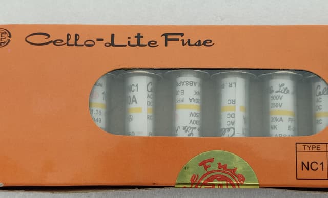 Cello-Lite NC1 Fuse 10A 500VAC 250VDC 20kA Glass Cartridge Fuse Box of 10