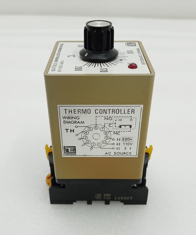SUNFLAME FE-61R FLAME EYE RELAY AC100/110V SFE-1.SFE-1-S P-628.P-621