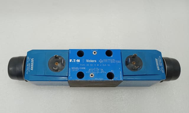 EATON Vickers DG4V 3S 6C H M U DJ5 60 Solenoid Control Valve / Vickers DJ 856537