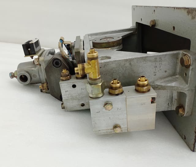 NABCO Marine Main Engine Engine Telegraph Unit w Nippon H-2-S1 Pneumatic Valve